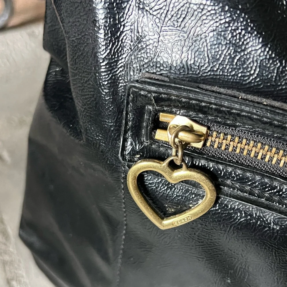 Coach chic black